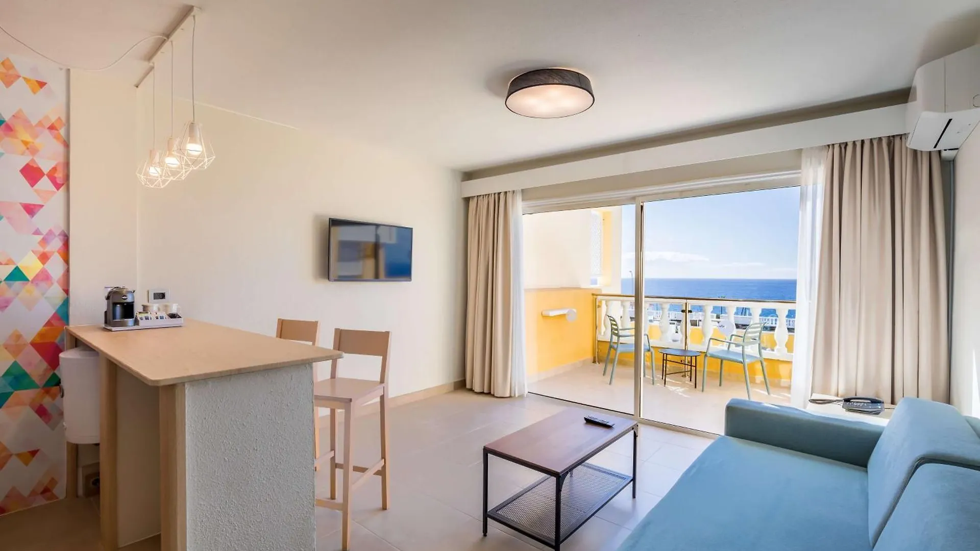 فندق أليجرو إيزورا Playa De La Arena